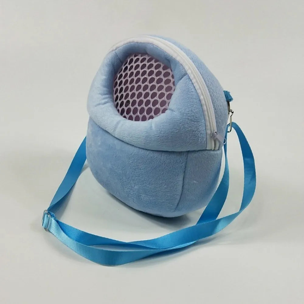 Hamster Travel Carrier Bag Chinchilla Guinea Pig Bunny Breathable Carrier Cage Warm Soft Travel Walking Small Animal Carrier